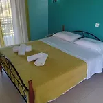 Aparthotel Peristera Katelios