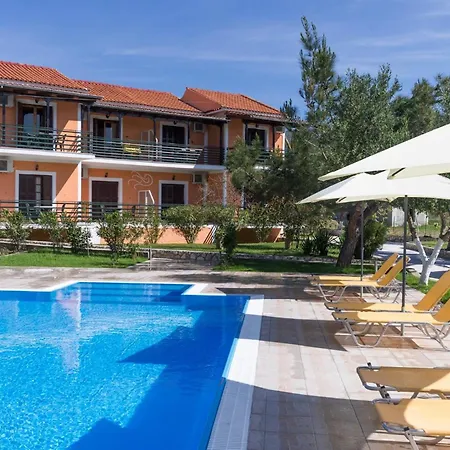 Peristera Aparthotel