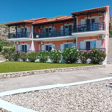 Apart-hotel Peristera Katelios