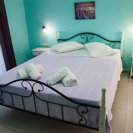 Peristera Aparthotel Katelios