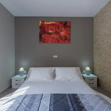 Ξενοδοχείο με διαμερίσματα Peristera